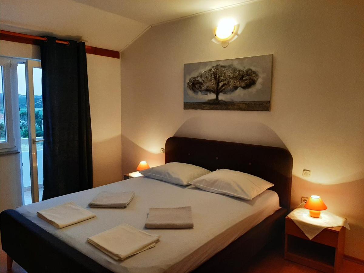 Apartments Donadic I, Caska Novalja Bagian luar foto