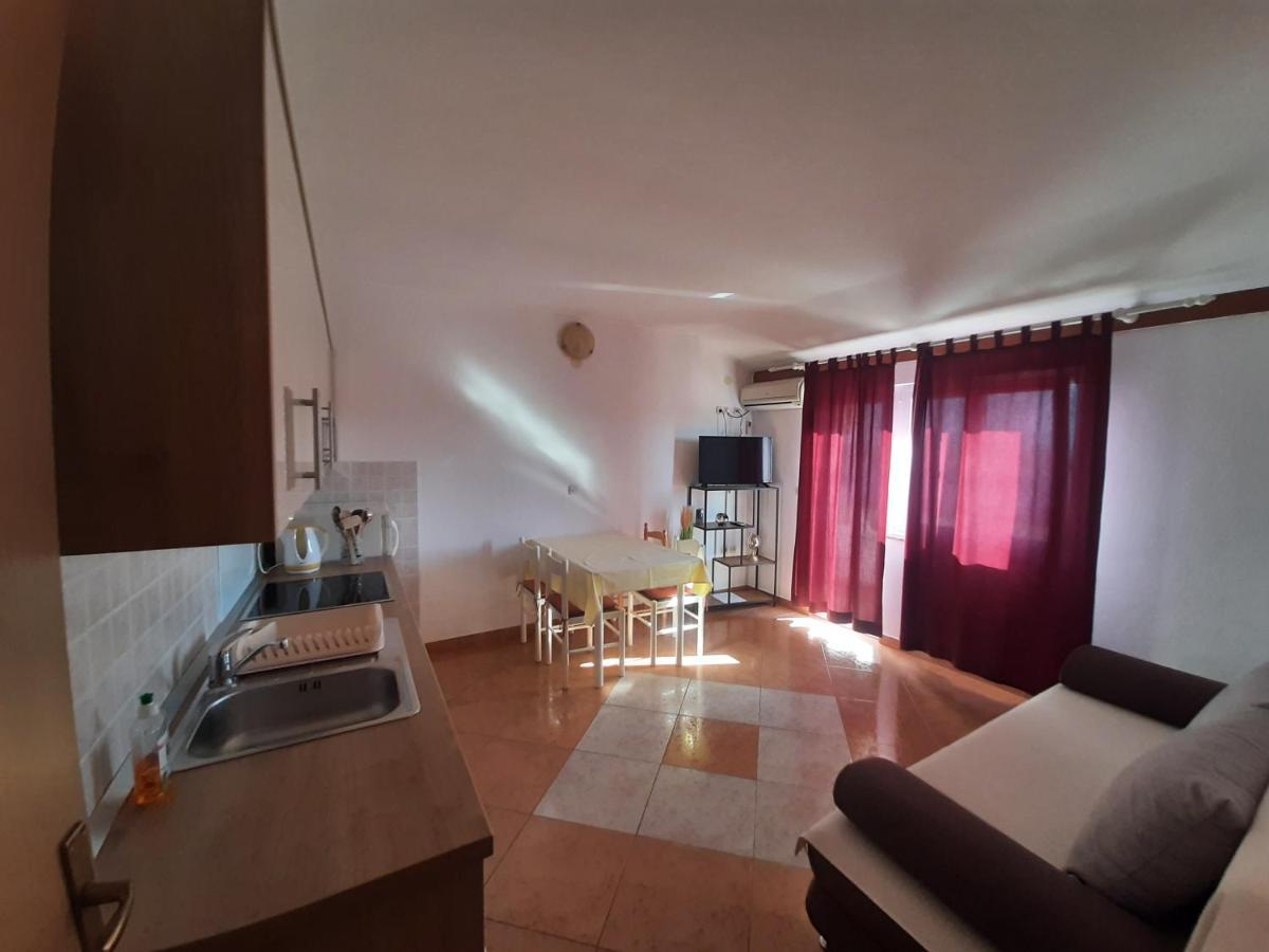 Apartments Donadic I, Caska Novalja Bagian luar foto