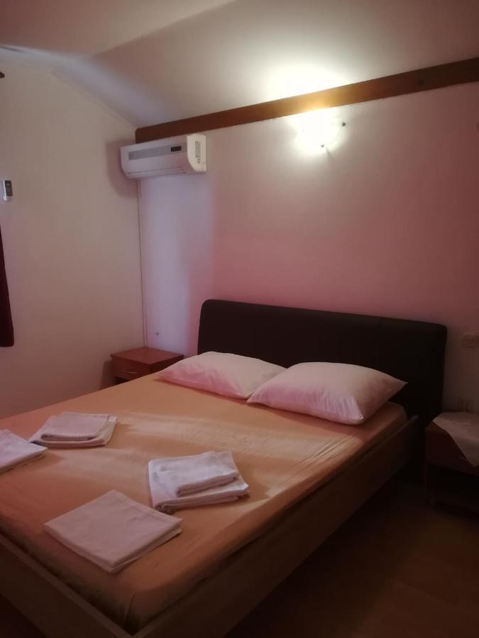 Apartments Donadic I, Caska Novalja Bagian luar foto