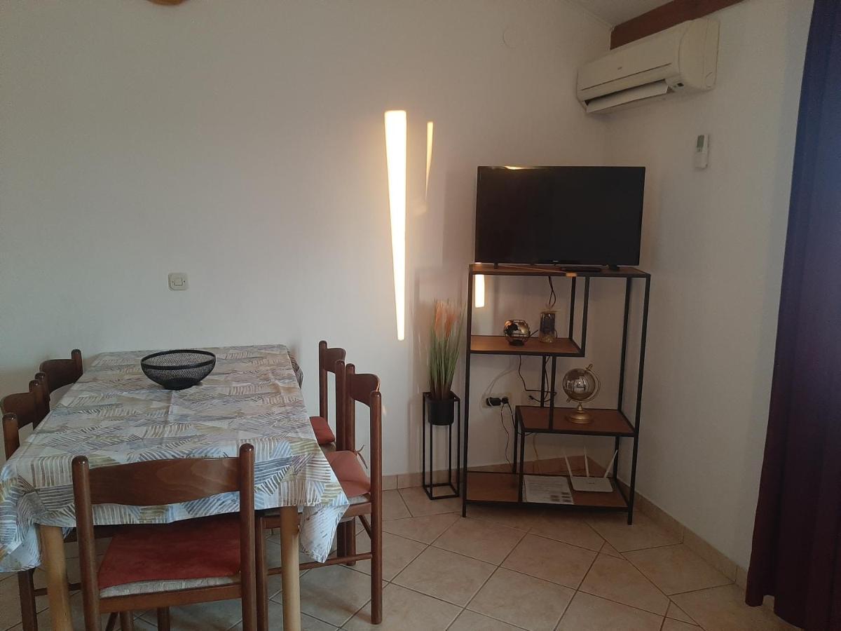 Apartments Donadic I, Caska Novalja Bagian luar foto