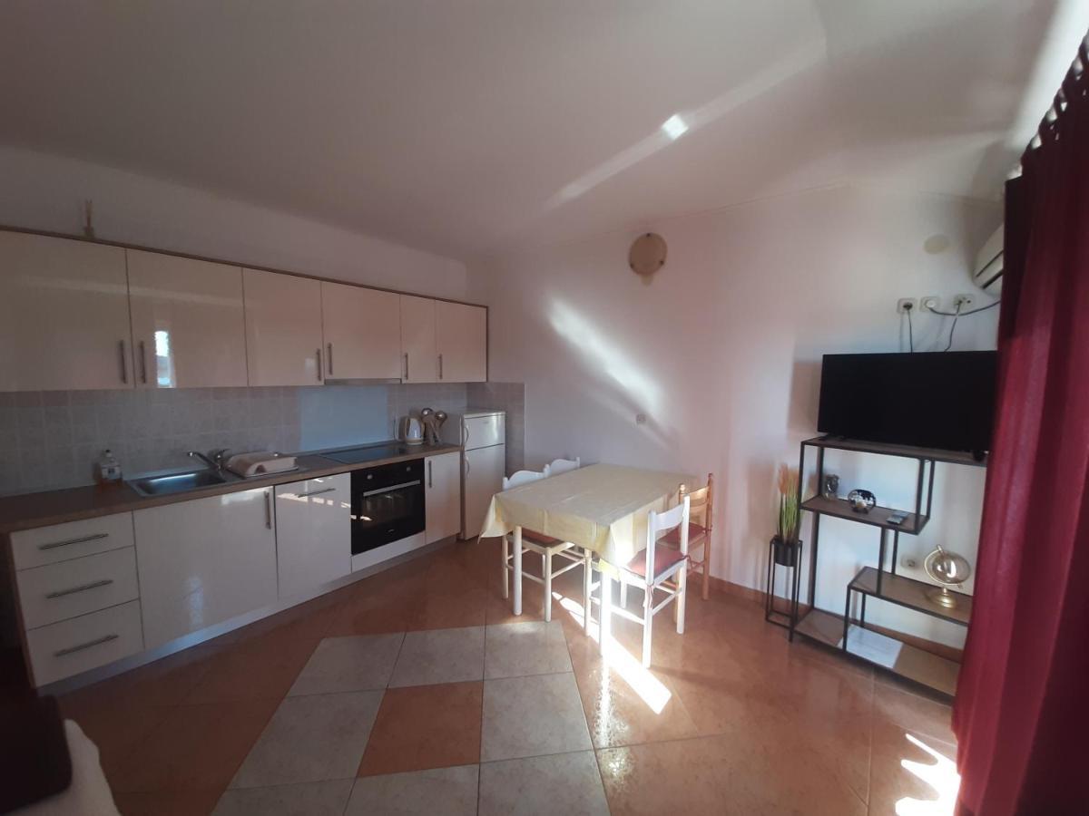 Apartments Donadic I, Caska Novalja Bagian luar foto